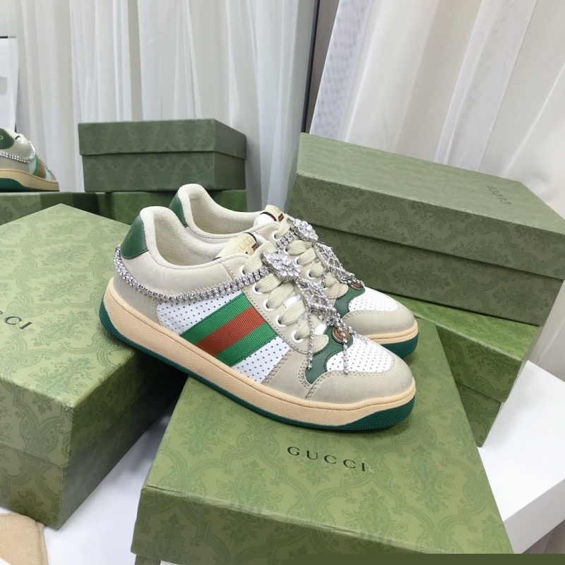 G*u*i casual shoes